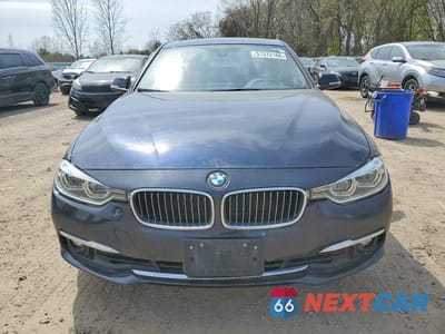 Piąte zdjęcie samochodu w środku: 2016 BMW 328 XI SULEV VIN:WBA8E3C52GK501237 - miniatura