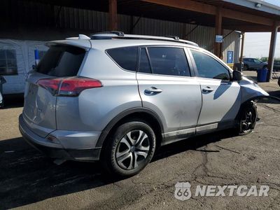 Trzecie zdjęcie samochodu z tyłu: 2018 TOYOTA RAV4 LE VIN:2T3ZFREV3JW444274 - miniatura