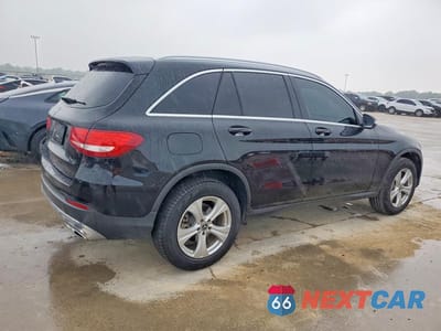 Trzecie zdjęcie samochodu z tyłu: 2017 MERCEDES-BENZ GLC 300 VIN:WDC0G4JB5HF227660 - miniatura