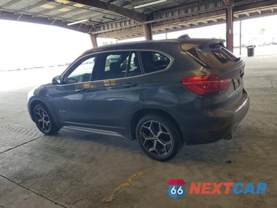 Drugie zdjęcie samochodu z przodu: 2018 BMW X1 XDRIVE28I VIN:WBXHT3C30J5K31053 - miniatura