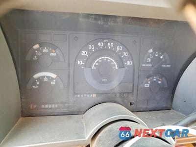 Zdjęcie 9 z 13 samochodu: 1989 CHEVROLET GMT-400 C3500 VIN:2GBHC39KXK1235758 - miniatura