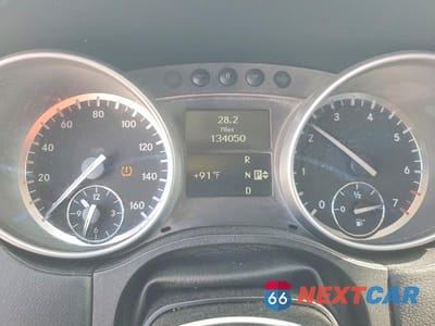 Zdjęcie 9 z 13 samochodu: 2012 MERCEDES-BENZ GL 450 4MATIC VIN:4JGBF7BE3CA763634 - miniatura