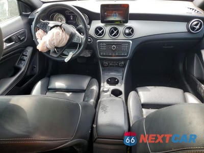 Zdjęcie 8 z 11 samochodu: 2017 MERCEDES-BENZ GLA 250 4MATIC VIN:WDCTG4GB0HJ322158 - miniatura