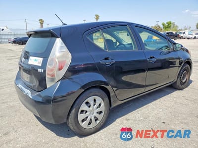 Trzecie zdjęcie samochodu z tyłu: 2012 TOYOTA PRIUS C ONE VIN:JTDKDTB30C1515780 - miniatura