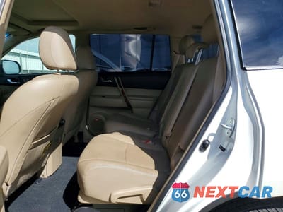 Zdjęcie 11 z 13 samochodu: 2013 TOYOTA HIGHLANDER HYBRID LIMITED VIN:JTEDC3EH0D2012678 - miniatura