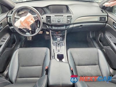 Zdjęcie 8 z 12 samochodu: 2017 HONDA ACCORD SPORT VIN:1HGCR2F56HA281505 - miniatura