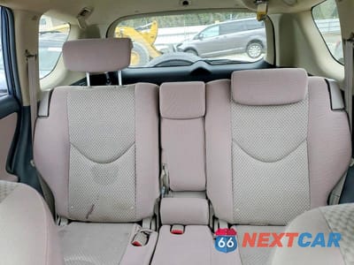 Zdjęcie 10 z 13 samochodu: 2006 TOYOTA RAV4 BASE VIN:JTMBD33V165041397 - miniatura