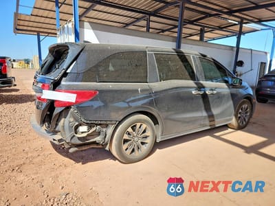 Trzecie zdjęcie samochodu z tyłu: 2024 HONDA ODYSSEY EXL VIN:5FNRL6H6XRB017171 - miniatura