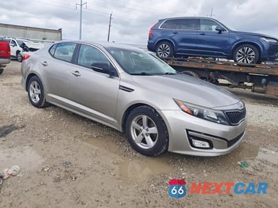 Czwarte zdjęcie samochodu z boku: 2014 KIA OPTIMA LX VIN:5XXGM4A71EG325753 - miniatura