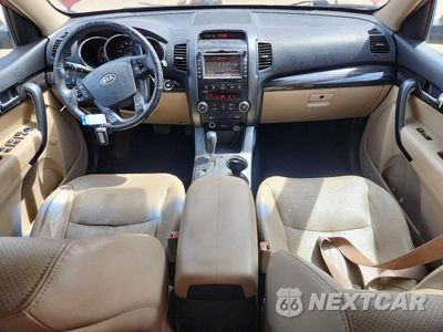 Zdjęcie 8 z 13 samochodu: 2011 KIA SORENTO EX VIN:5XYKU4A29BG034407 - miniatura