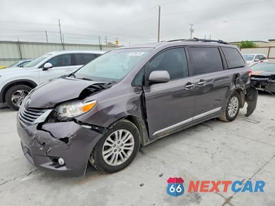 2012 TOYOTA SIENNA XLE 8-PASSENGER 5TDYK3DC7CS196345 - główne zdjęcie licytacji z USA - miniatura