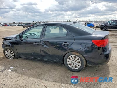 Drugie zdjęcie samochodu z przodu: 2013 KIA FORTE LX VIN:KNAFT4A21D5660241 - miniatura