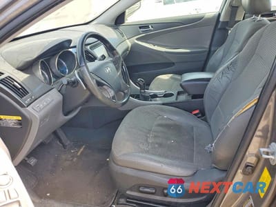 Zdjęcie 7 z 12 samochodu: 2012 HYUNDAI SONATA SE 2.0T VIN:5NPEC4AB9CH417628 - miniatura