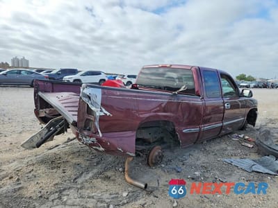 Trzecie zdjęcie samochodu z tyłu: 2001 GMC NEW SIERRA C1500 VIN:2GTEC19V311233006 - miniatura