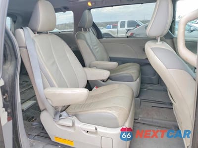 Zdjęcie 11 z 13 samochodu: 2013 TOYOTA SIENNA LIMITED 7-PASSENGER VIN:5TDDK3DC9DS068026 - miniatura