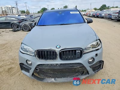 Piąte zdjęcie samochodu w środku: 2016 BMW X5 M VIN:5YMKT6C53G0R77676 - miniatura