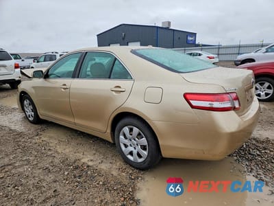 Drugie zdjęcie samochodu z przodu: 2010 TOYOTA CAMRY LE VIN:4T4BF3EK2AR071165 - miniatura