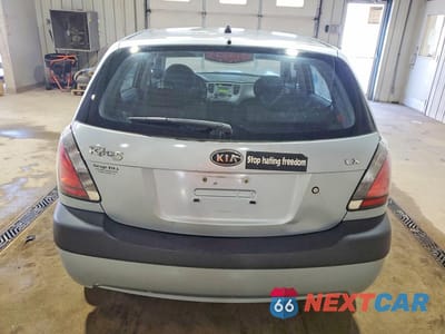 Zdjęcie 6 z 13 samochodu: 2008 KIA RIO 5 SX VIN:KNADE163086314490 - miniatura