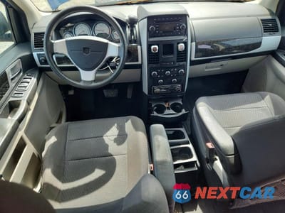 Zdjęcie 8 z 13 samochodu: 2010 DODGE GRAND CARAVAN SXT VIN:2D4RN5D1XAR180560 - miniatura