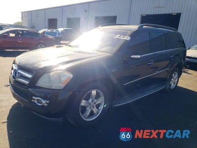 2008 MERCEDES-BENZ GL 450 4MATIC 4JGBF71E18A350703 - główne zdjęcie licytacji z USA - miniatura
