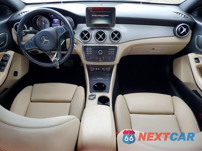 Zdjęcie 8 z 13 samochodu: 2016 MERCEDES-BENZ CLA 250 VIN:WDDSJ4EB0GN377650 - miniatura