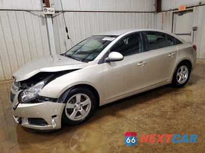 2014 CHEVROLET CRUZE LT 1G1PK5SB1E7384740 - główne zdjęcie licytacji z USA - miniatura