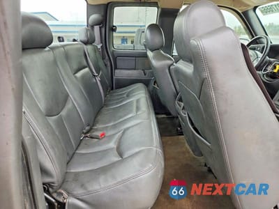 Zdjęcie 10 z 12 samochodu: 2006 GMC SIERRA1500 VIN:1GTHK29U66E207986 - miniatura