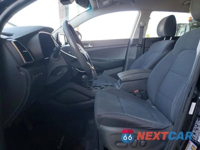 Zdjęcie 7 z 13 samochodu: 2019 HYUNDAI TUCSON SPORT VIN:KM8J33AL4KU878379 - miniatura