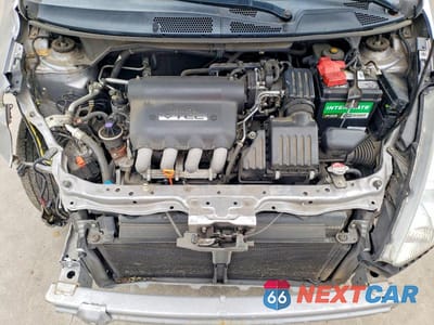 Zdjęcie 11 z 12 samochodu: 2007 HONDA FIT S VIN:JHMGD38647S030418 - miniatura