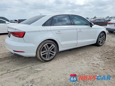 Trzecie zdjęcie samochodu z tyłu: 2018 AUDI A3 PREMIUM VIN:WAUAUGFF0J1016284 - miniatura