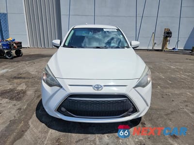 Piąte zdjęcie samochodu w środku: 2019 TOYOTA YARIS LE VIN:3MYDLBYVXKY518244 - miniatura