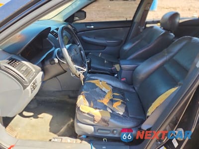 Zdjęcie 7 z 12 samochodu: 2003 HONDA ACCORD EX VIN:1HGCM66593A049933 - miniatura