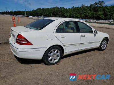 Trzecie zdjęcie samochodu z tyłu: 2003 MERCEDES-BENZ C 240 VIN:WDBRF61J83A412342 - miniatura