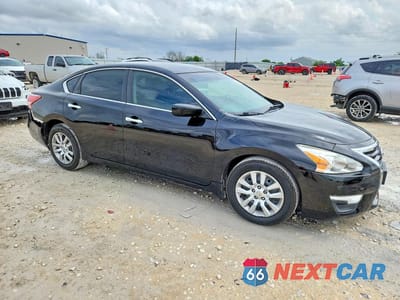 Czwarte zdjęcie samochodu z boku: 2013 NISSAN ALTIMA 2.5 VIN:1N4AL3AP3DN495432 - miniatura