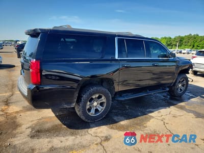 Trzecie zdjęcie samochodu z tyłu: 2017 CHEVROLET SUBURBAN K1500 LT VIN:1GNSKHKC4HR272218 - miniatura