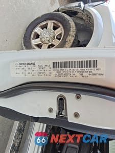 Zdjęcie 12 z 12 samochodu: 2013 RAM 2500 LARAMIE VIN:3C6UR5FL4DG527134 - miniatura