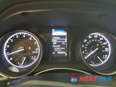 Zdjęcie 9 z 11 samochodu: 2022 TOYOTA CAMRY SE VIN:4T1G11AK3NU705338 - miniatura