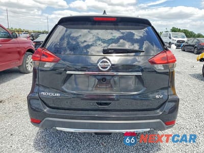 Zdjęcie 6 z 14 samochodu: 2018 NISSAN ROGUE SV VIN:KNMAT2MT9JP580143 - miniatura
