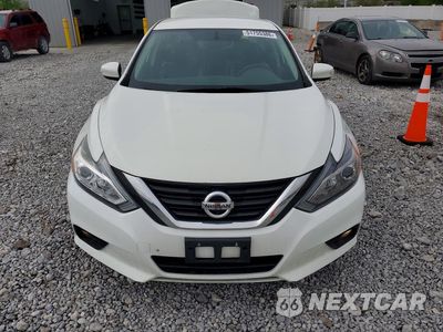 Piąte zdjęcie samochodu w środku: 2018 NISSAN ALTIMA 2.5 SL VIN:1N4AL3AP7JC196467 - miniatura