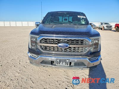 Piąte zdjęcie samochodu w środku: 2022 FORD F150 SUPERCREW VIN:1FTFW1E80NFA79638 - miniatura