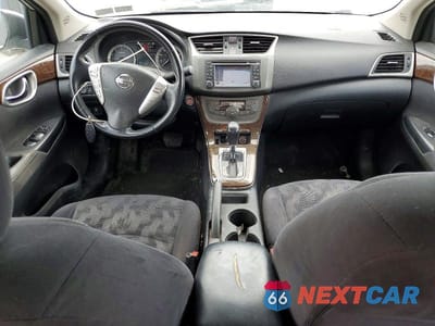 Zdjęcie 8 z 12 samochodu: 2013 NISSAN SENTRA S VIN:3N1AB7AP7DL683748 - miniatura