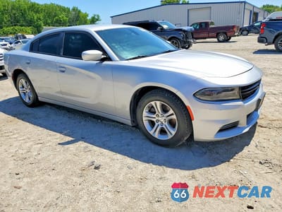 Czwarte zdjęcie samochodu z boku: 2019 DODGE CHARGER SXT VIN:2C3CDXBGXKH678777 - miniatura