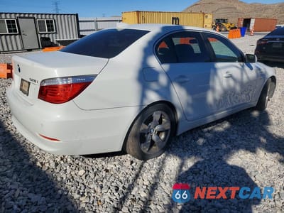 Trzecie zdjęcie samochodu z tyłu: 2008 BMW 528 I VIN:WBANU53568CT16914 - miniatura
