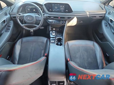 Zdjęcie 8 z 12 samochodu: 2021 HYUNDAI SONATA SEL PLUS VIN:5NPEJ4J22MH064091 - miniatura