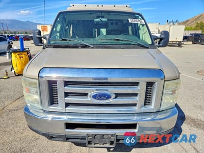 Piąte zdjęcie samochodu w środku: 2009 FORD ECONOLINE E350 SUPER DUTY VAN VIN:1FTSS34L49DA00906 - miniatura