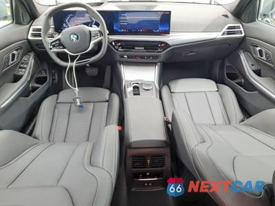 Zdjęcie 8 z 11 samochodu: 2026 BMW 330XI VIN:3MW89CW00T8G05368 - miniatura