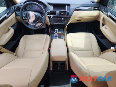 Zdjęcie 8 z 14 samochodu: 2017 BMW X3 SDRIVE28I VIN:5UXWZ7C34H0X42524 - miniatura