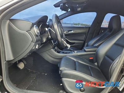 Zdjęcie 7 z 12 samochodu: 2019 MERCEDES-BENZ CLA 250 VIN:WDDSJ4EB6KN708630 - miniatura