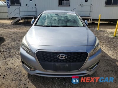 Piąte zdjęcie samochodu w środku: 2017 HYUNDAI SONATA HYBRID LIMITED VIN:KMHE34L14HA050975 - miniatura