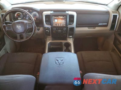 Zdjęcie 8 z 12 samochodu: 2016 RAM 1500 SLT VIN:3C6RR6LT2GG356257 - miniatura